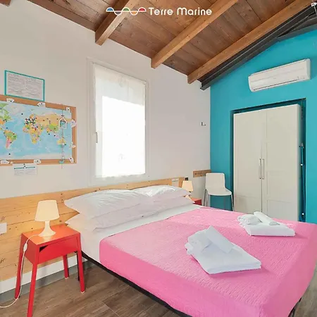 A Casa Tua Room, Terre Marine