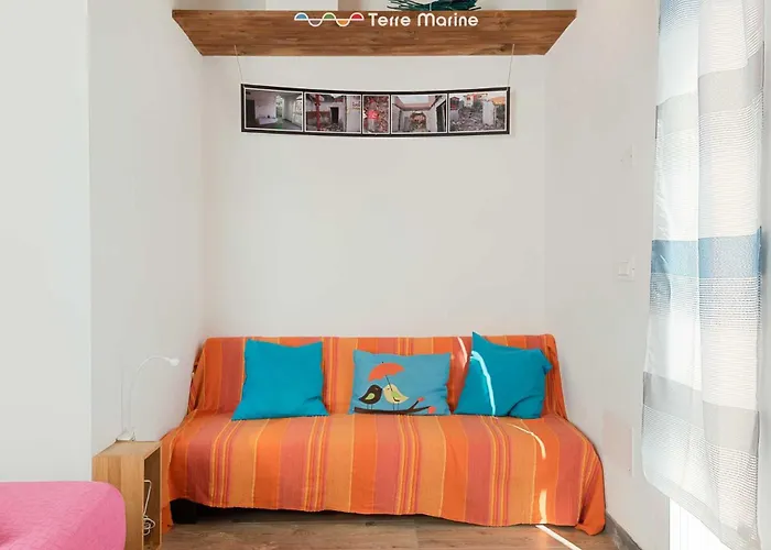 Guest house A Casa Tua Room, Terre Marine