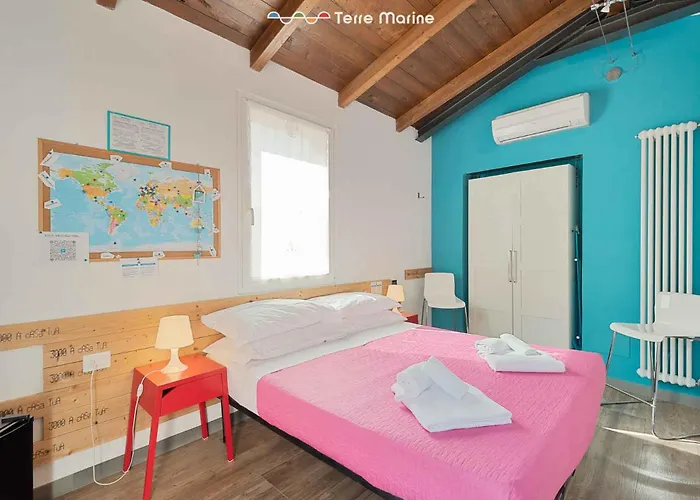 A Casa Tua Room, Terre Marine